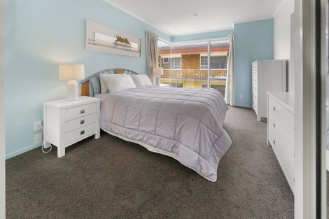 Photo of property in 39 Waikawa Road, Picton, 7220