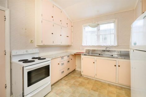 Photo of property in 19 Morris Street, Marton, 4710