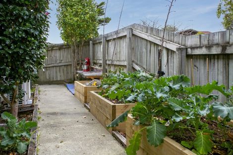 Photo of property in 1/54 Hawai Street, Two Mile Bay, Taupo, 3330