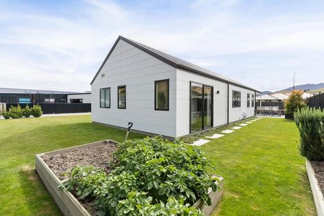 Photo of property in 68 Risinghurst Terrace, Lower Shotover, Queenstown, 9304