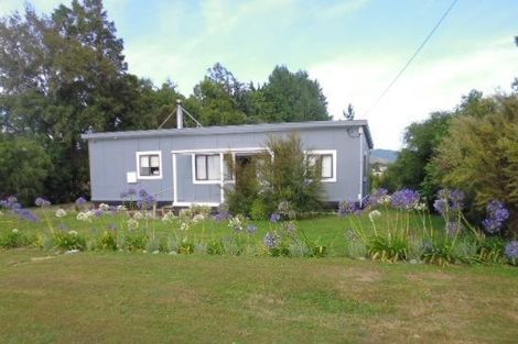 Photo of property in 11 Bevan Street, Woodville, 4920