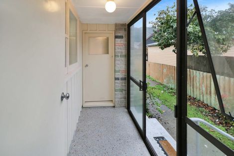 Photo of property in 206a Waiwhetu Road, Waterloo, Lower Hutt, 5011