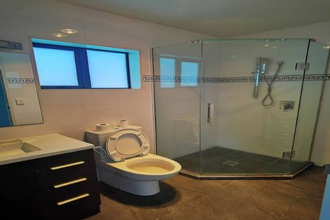 Photo of property in 3a Mcleod Road, Henderson, Auckland, 0612