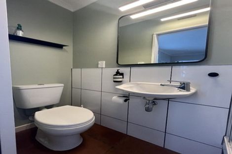 Photo of property in 29 Kiriwai Road, Paremata, Porirua, 5024