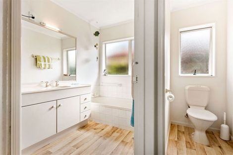 Photo of property in 18 Maurice Borich Place, Henderson, Auckland, 0610