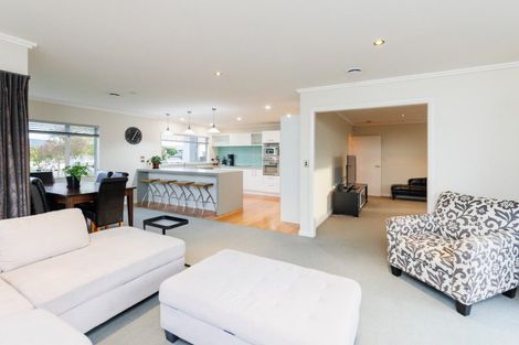 Photo of property in 11 Manhattan Court, Kelvin Grove, Palmerston North, 4414