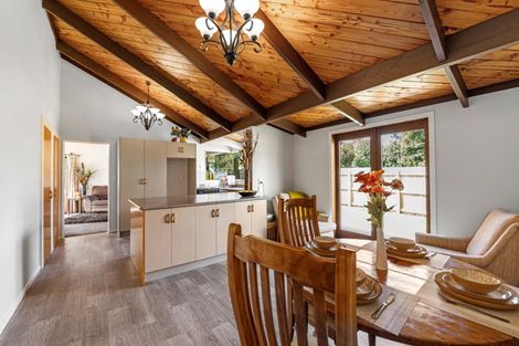 Photo of property in 96 Resolution Road, Welcome Bay, Tauranga, 3112