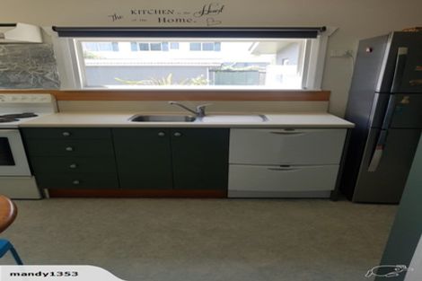 Photo of property in 9 Hursthouse Street, Vogeltown, New Plymouth, 4310