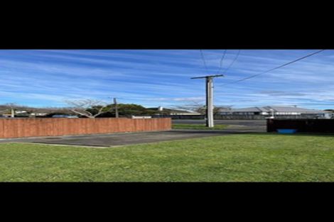 Photo of property in 296 Naenae Road, Naenae, Lower Hutt, 5011