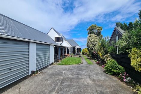 Photo of property in 6 Halse Place, Opunake, 4616