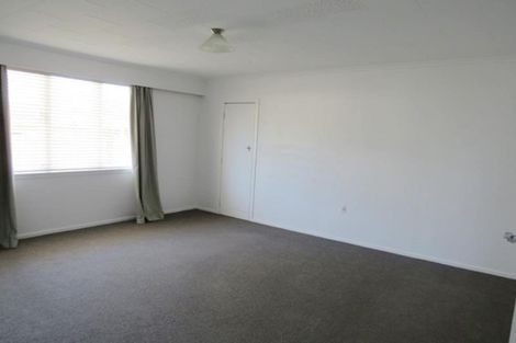 Photo of property in 19 Huatoki Street, Vogeltown, New Plymouth, 4310