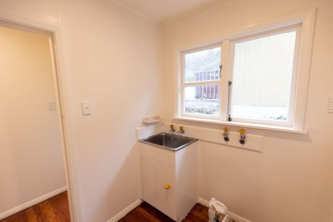 Photo of property in 64 Helston Road, Paparangi, Wellington, 6037