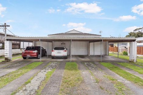 Photo of property in 2/94 Beaumonts Way, Manurewa, Auckland, 2102