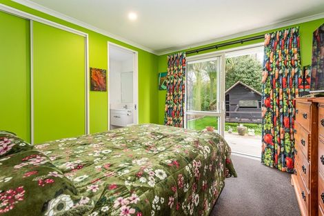 Photo of property in 68 Walters Road, Marshland, Christchurch, 8051