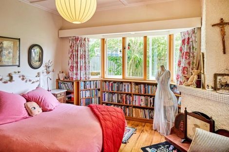 Photo of property in 339 Muritai Road, Eastbourne, Lower Hutt, 5013