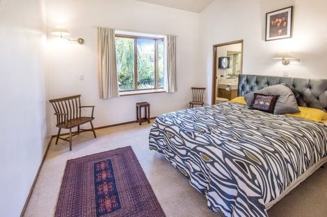 Photo of property in 20a Oxford Terrace, Devonport, Auckland, 0624