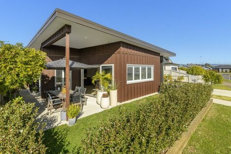 Photo of property in 6 Kahuparere Crescent, Pyes Pa, Tauranga, 3112