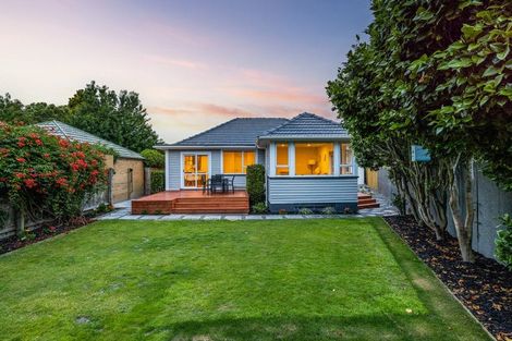 Photo of property in 3 Sealy Place, Bryndwr, Christchurch, 8053