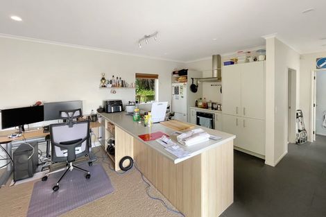 Photo of property in 54 Fortunatus Street, Brooklyn, Wellington, 6021