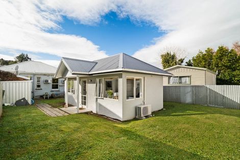 Photo of property in 35 Carlyle Street, North East Valley, Dunedin, 9010