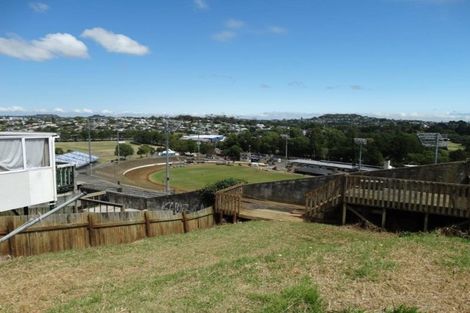 Photo of property in 54 Old Mill Road, Grey Lynn, Auckland, 1021