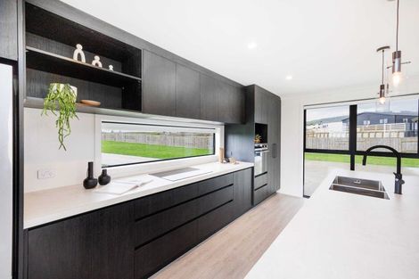 Photo of property in 132 Kingsdale Park Drive, Aokautere, Palmerston North, 4471