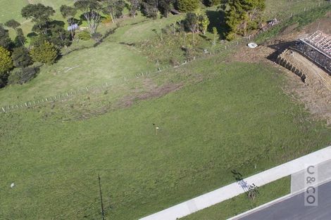 Photo of property in 114 Solan Drive, Waimauku, 0812