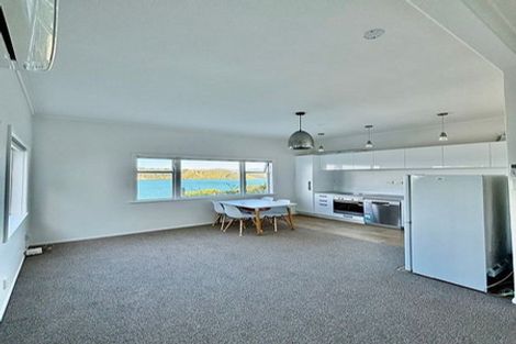 Photo of property in 25 Grafton Road, Roseneath, Wellington, 6011