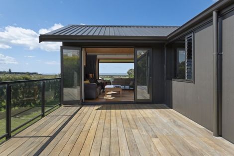 Photo of property in 261b Walker Road East, Aongatete, 3178