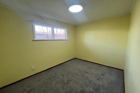 Photo of property in 60 Farquhar Road, Glendene, Auckland, 0602