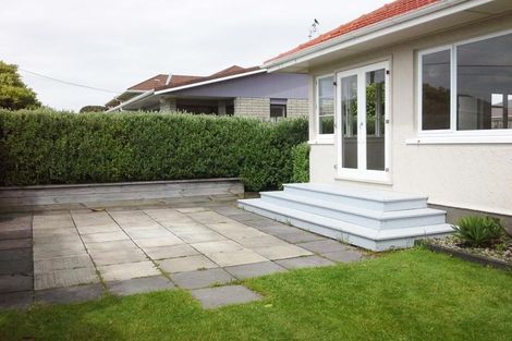 Photo of property in 2 Wilton Street, Westown, New Plymouth, 4310