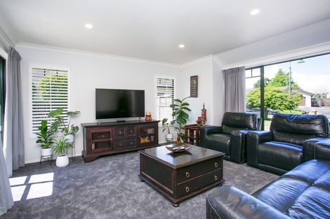 Photo of property in 8 Damio Place, Cambridge, 3434