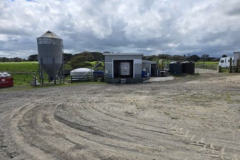 Photo of property in 189 Namu Road, Opunake, 4681