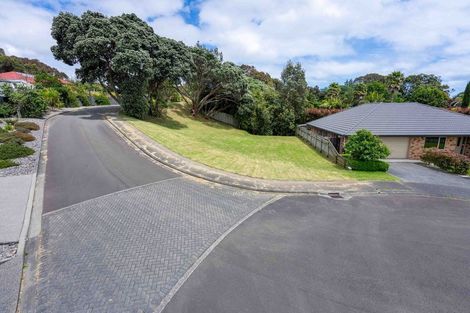 Photo of property in 7 Fairway Oaks Drive, Waikanae Beach, Waikanae, 5036