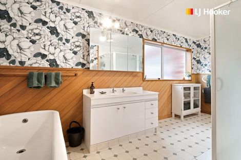 Photo of property in 13a Jellicoe Crescent, Kaikorai, Dunedin, 9010