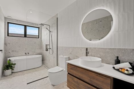 Photo of property in 10 Taurus Lane, Jacks Point, 9371