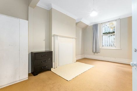 Photo of property in 13 Tinakori Road, Thorndon, Wellington, 6011