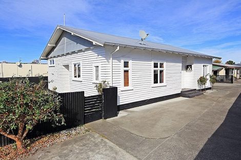 Photo of property in 133 Frederick Street, Mayfair, Hastings, 4122