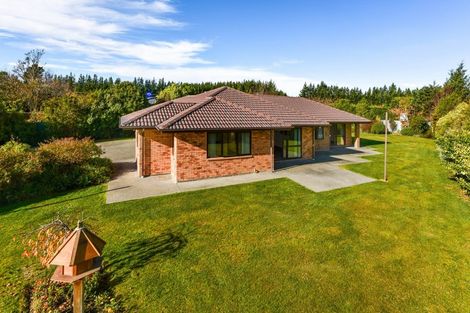 Photo of property in 2371 Homebush Road, Coalgate, 7673