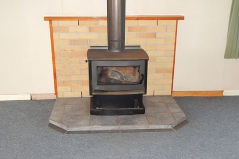 Photo of property in 104 Peel Street, Westport, 7825