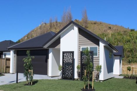 Photo of property in 51 Awataha Crescent, Pyes Pa, Tauranga, 3110