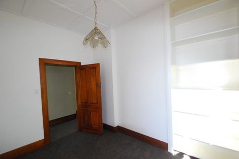 Photo of property in 18 Connaught Terrace, Brooklyn, Wellington, 6021