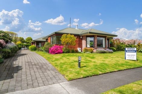 Photo of property in 87 Harvey Street, Waipahihi, Taupo, 3330