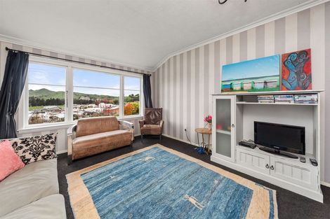 Photo of property in 1 Swan Street, Taihape, 4720