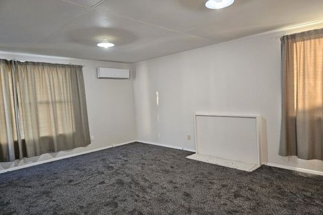 Photo of property in 3 Albion Street, Waitangirua, Porirua, 5024