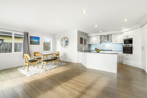 Photo of property in 145 Manuka Road, Bayview, Auckland, 0629
