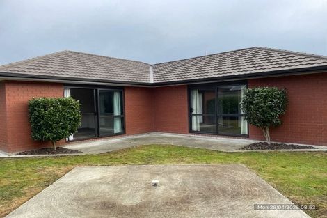 Photo of property in 58 Sunstone Crescent, Brown Owl, Upper Hutt, 5018
