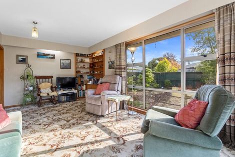 Photo of property in 244 Lake Terrace Road, Shirley, Christchurch, 8061