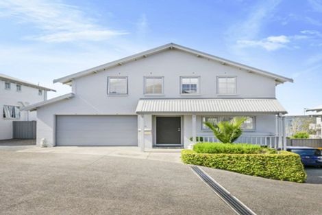 Photo of property in 5/9 Georgia Terrace, Albany, Auckland, 0632