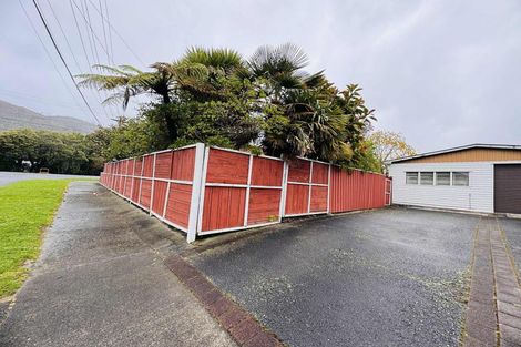 Photo of property in 1147 High Street, Taita, Lower Hutt, 5011